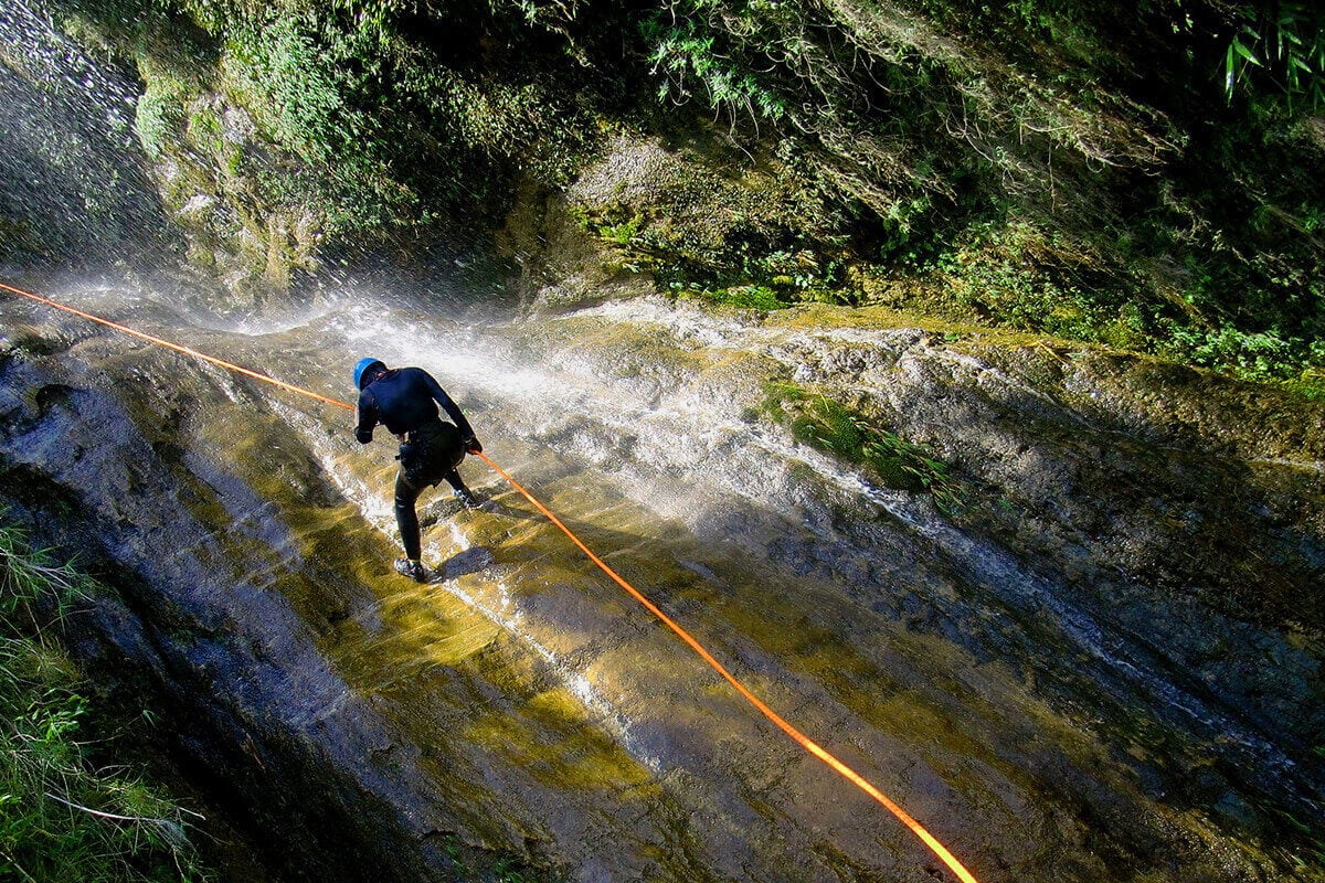 canyoning-in-nepal