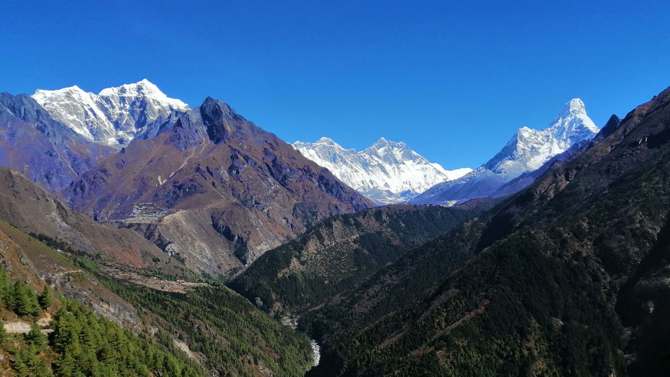 Trekking in Nepal Image